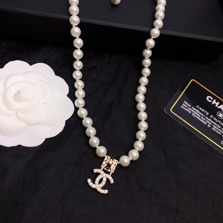 Chanel Necklaces